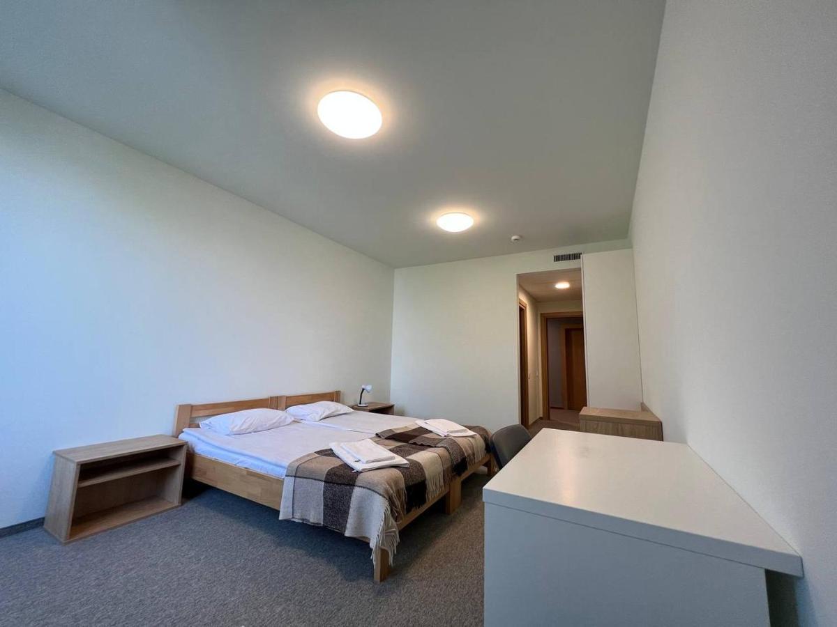 Ucu Inn - Кімнати Для Гостей Lviv Kültér fotó