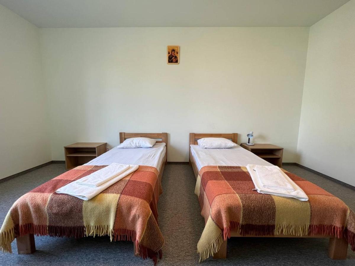 Ucu Inn - Кімнати Для Гостей Lviv Kültér fotó