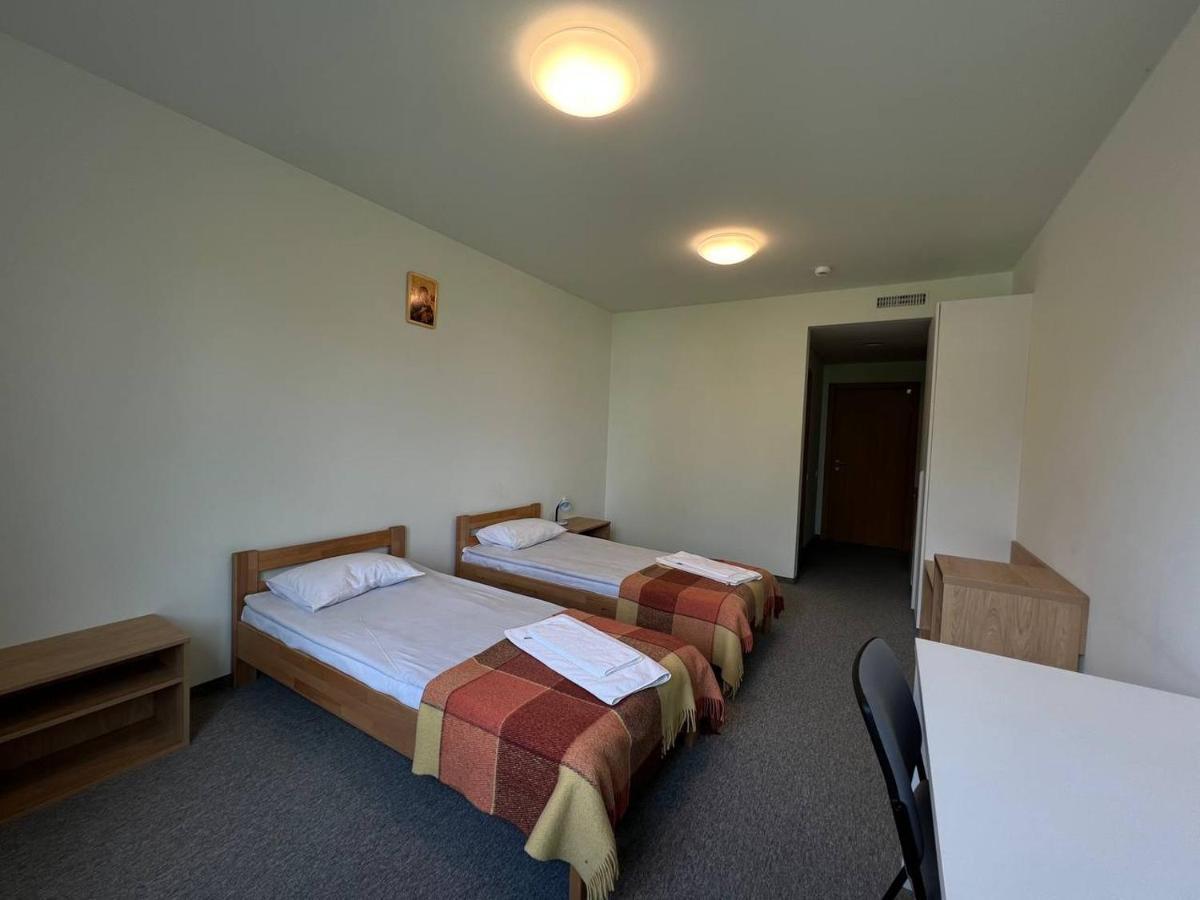 Ucu Inn - Кімнати Для Гостей Lviv Kültér fotó